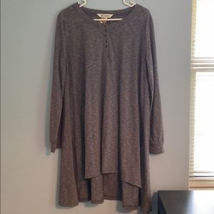 Adorable dress with buttons